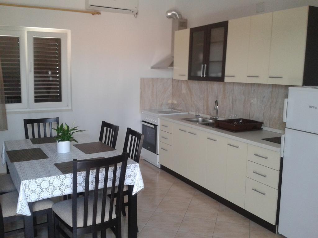 Vila Suzana Tribalj Esterno foto