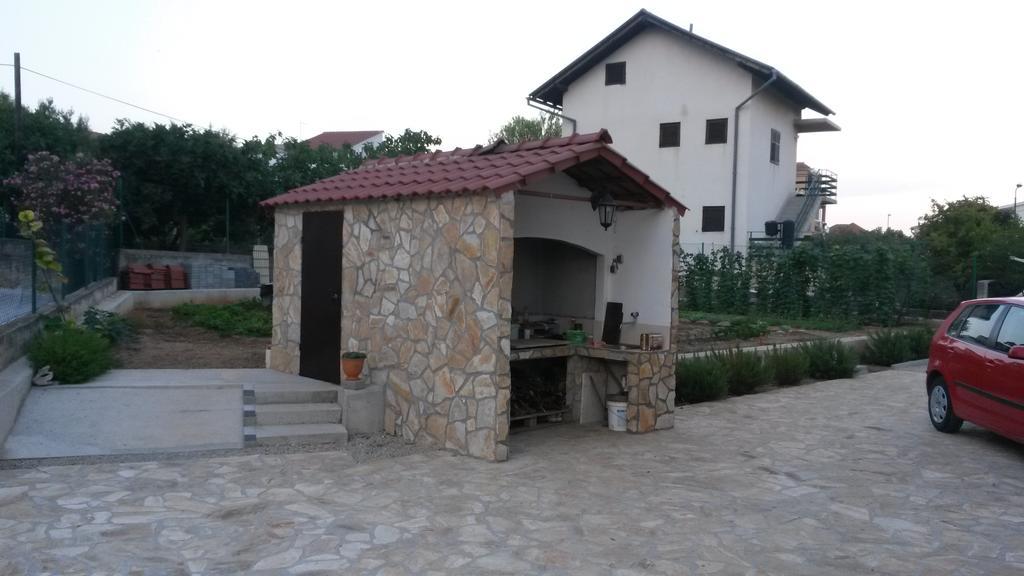 Vila Suzana Tribalj Esterno foto