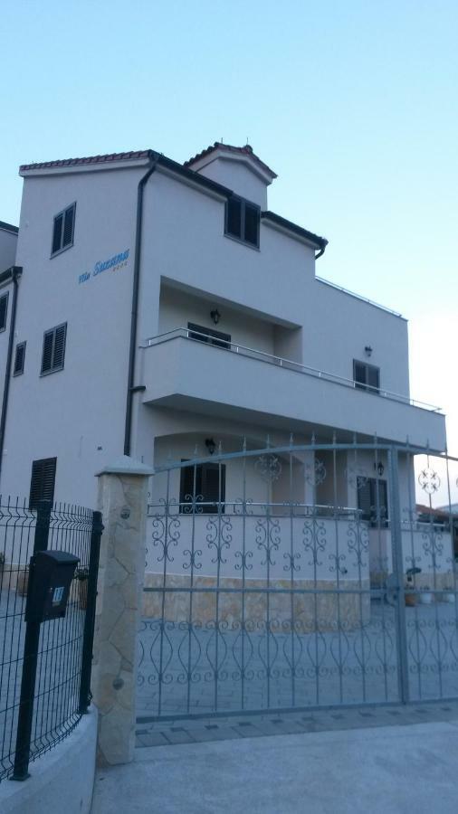Vila Suzana Tribalj Esterno foto